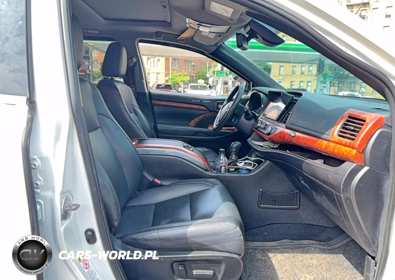 2019 Toyota Highlander Hybrid Xle VIN:5TDJGRFHXKS070025 - 5