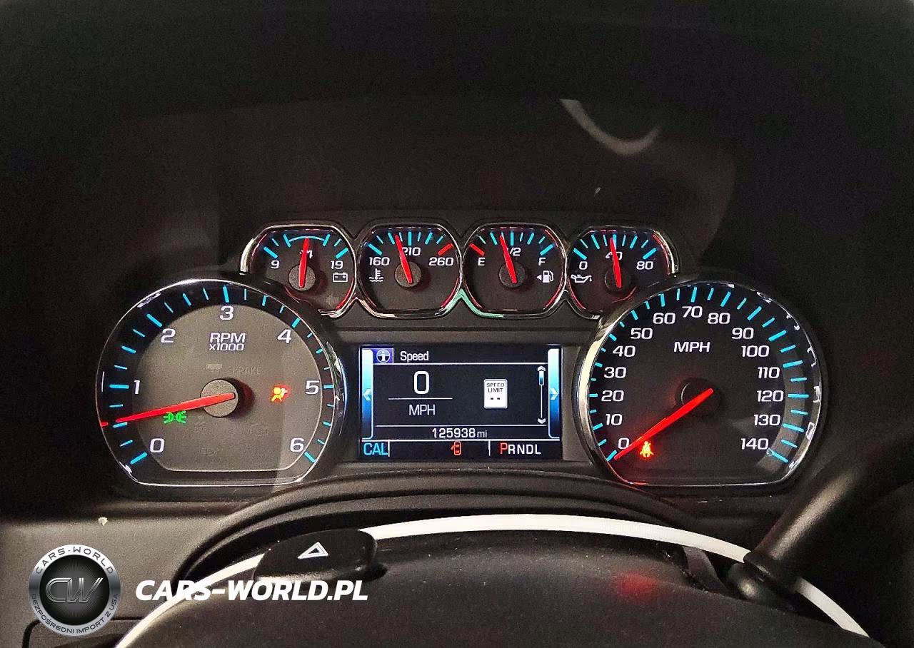 2017 Chevrolet Tahoe C1500 Lt VIN:1GNSCBKC8HR162704 - 9