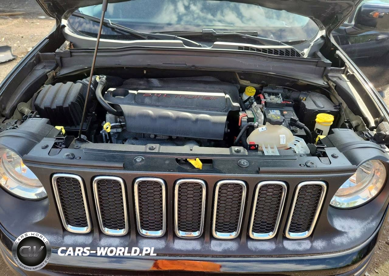 2017 Jeep Renegade Latitude VIN:ZACCJBBBXHPF65768 - 11