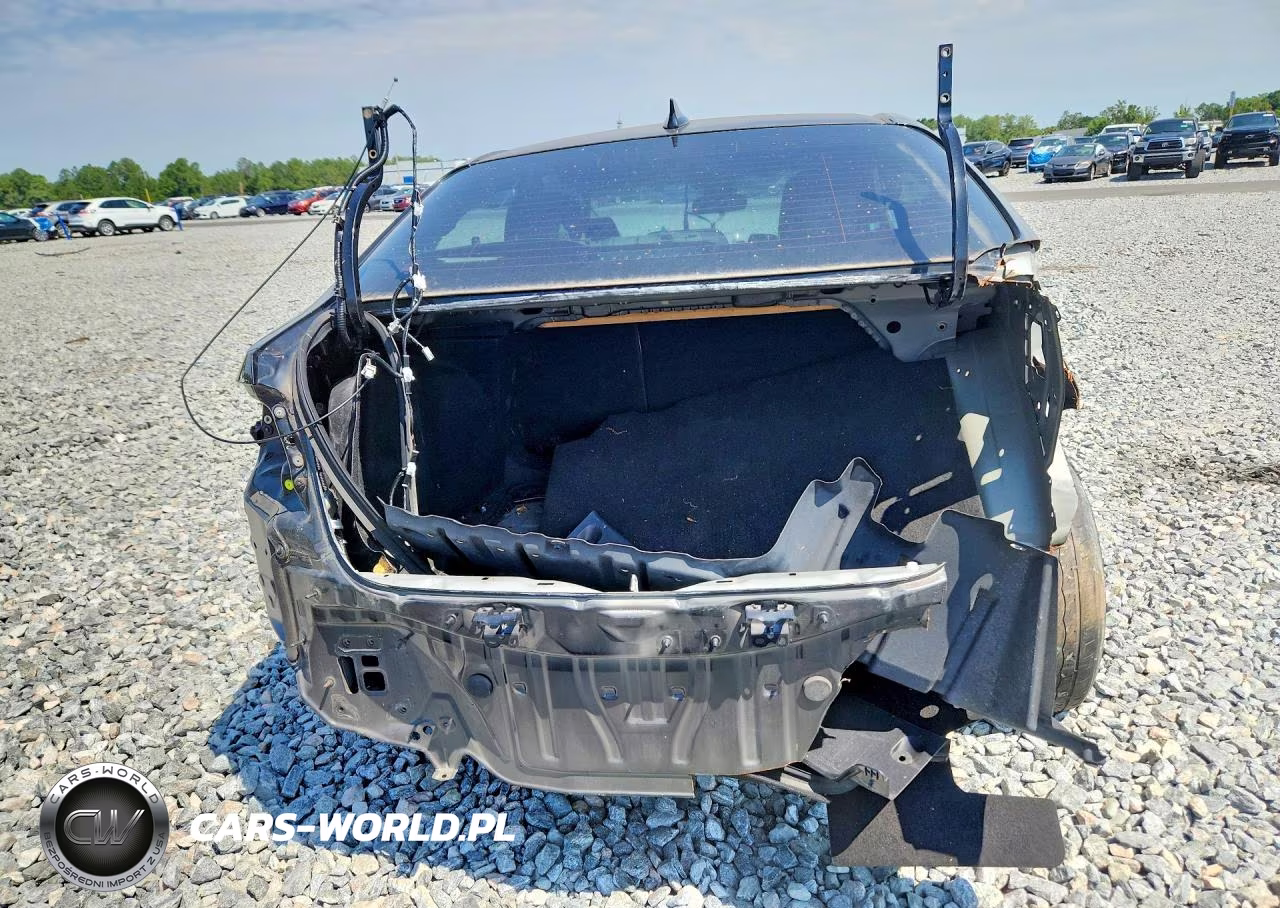 2020 Toyota Corolla Le VIN:JTDEPRAE3LJ011962 - 6