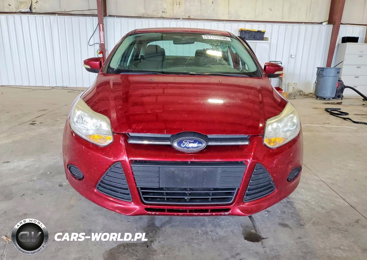 2014 Ford Focus Se VIN:1FADP3F29EL228288 - 5