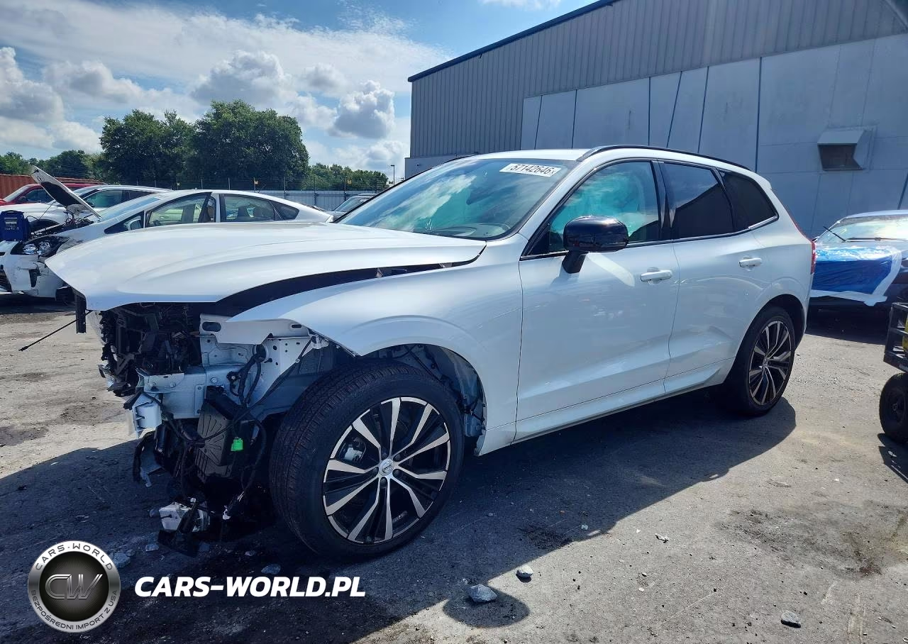 2025 Volvo Xc60 Ultra – zdjęcie 1 z 13