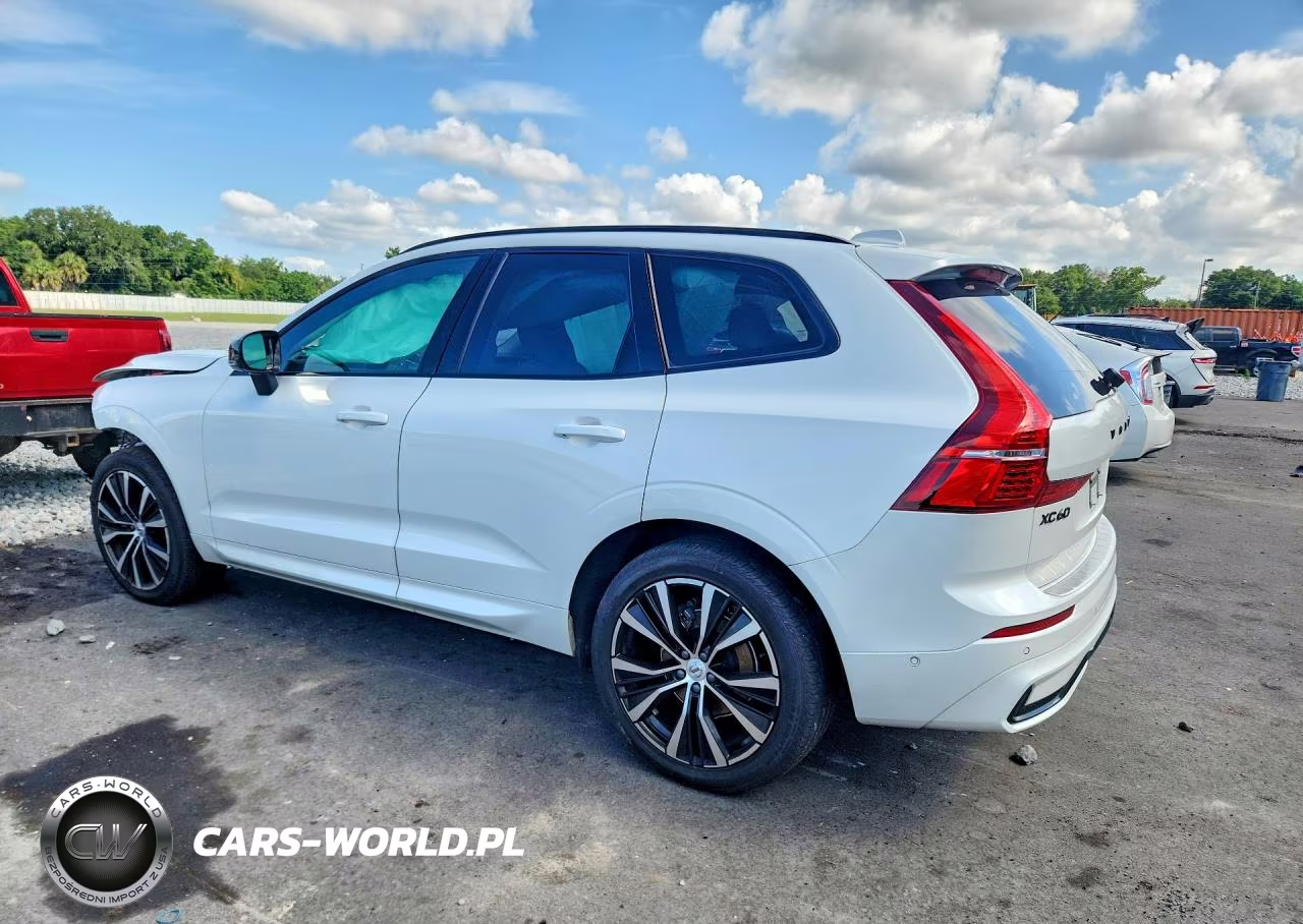 2025 Volvo Xc60 Ultra VIN:YV4M12RM4S1016504 - 2