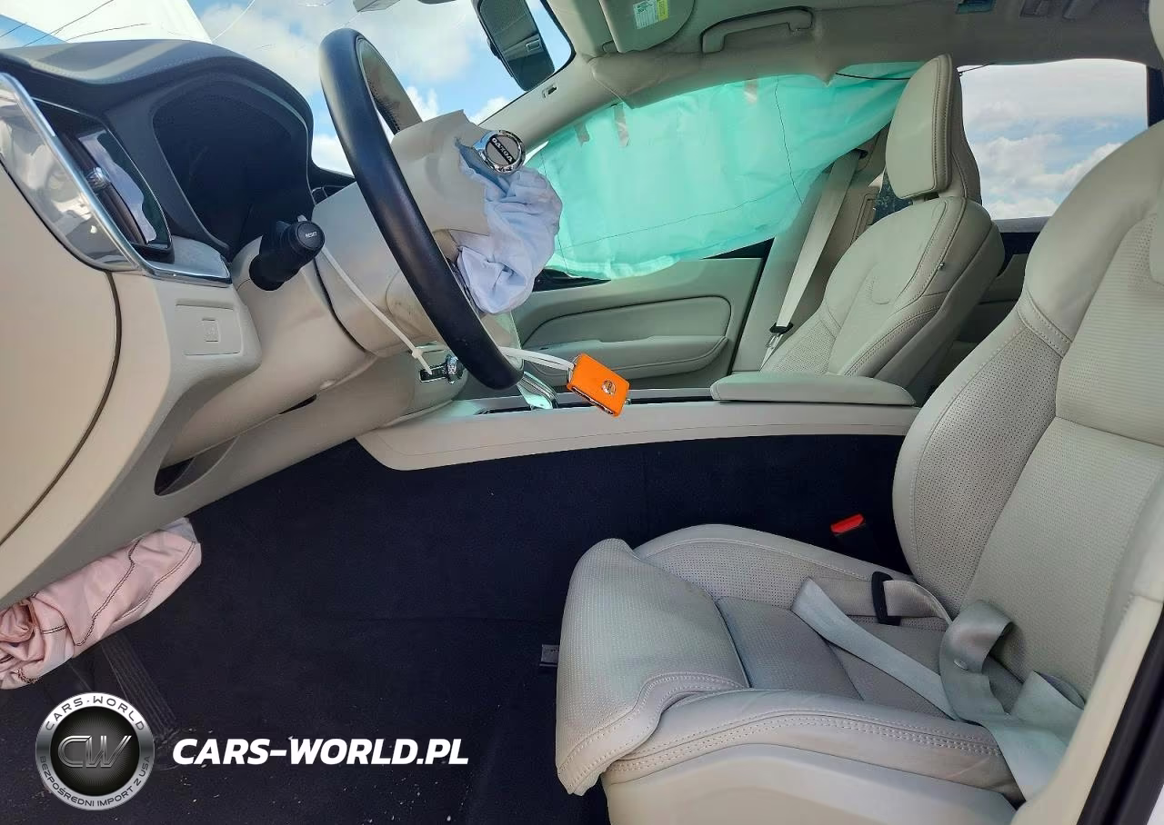 2025 Volvo Xc60 Ultra VIN:YV4M12RM4S1016504 - 7