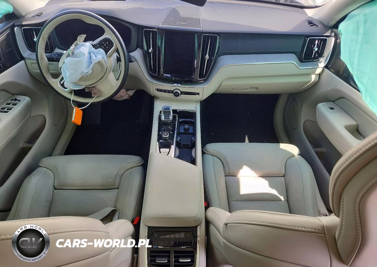 2025 Volvo Xc60 Ultra VIN:YV4M12RM4S1016504 - 8