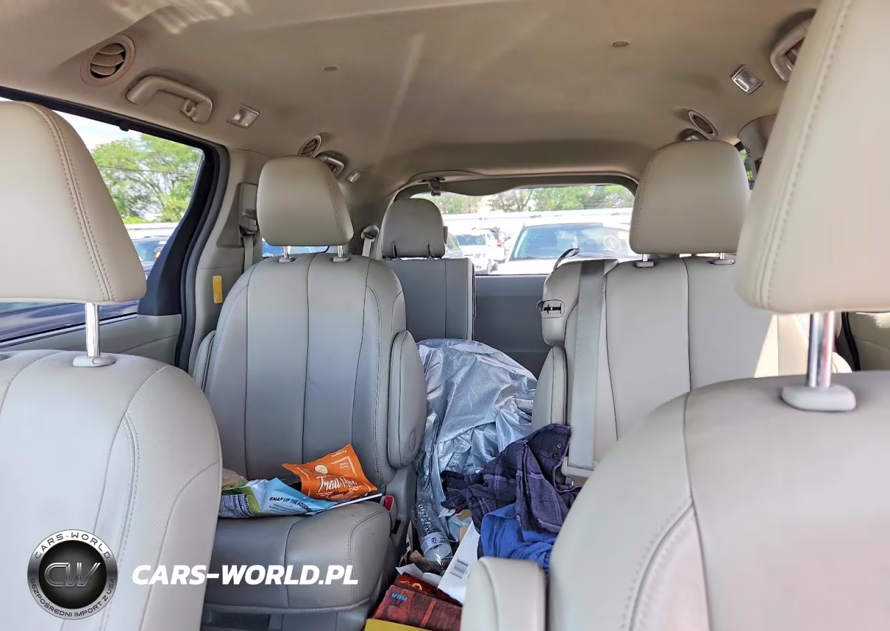 2014 Toyota Sienna Xle 8-Passenger VIN:5TDYK3DC4ES483242 - 10