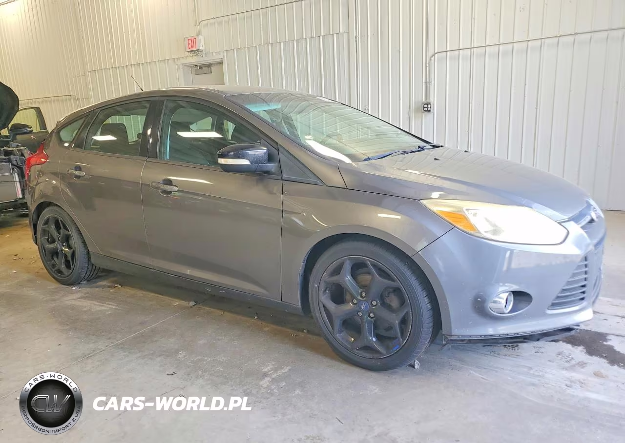 2012 Ford Focus Se VIN:1FAHP3K25CL453442 - 4