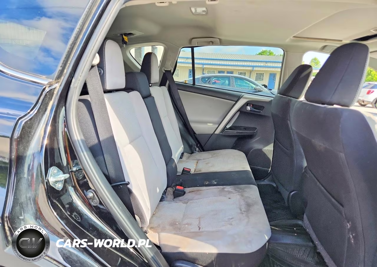 2018 Toyota Rav4 Adventure VIN:2T3RFREVXJW747827 - 11