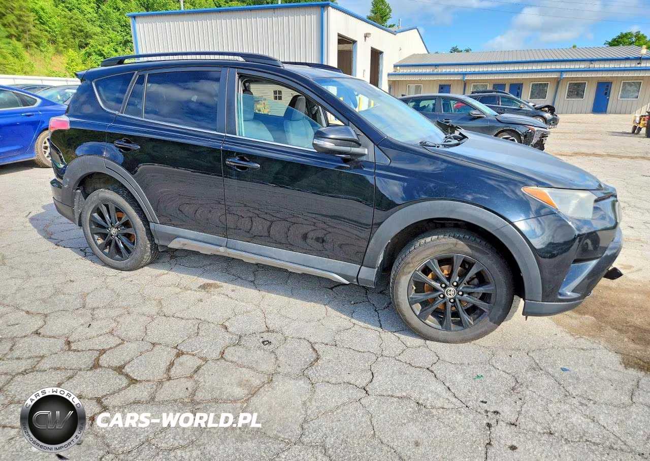 2018 Toyota Rav4 Adventure VIN:2T3RFREVXJW747827 - 4