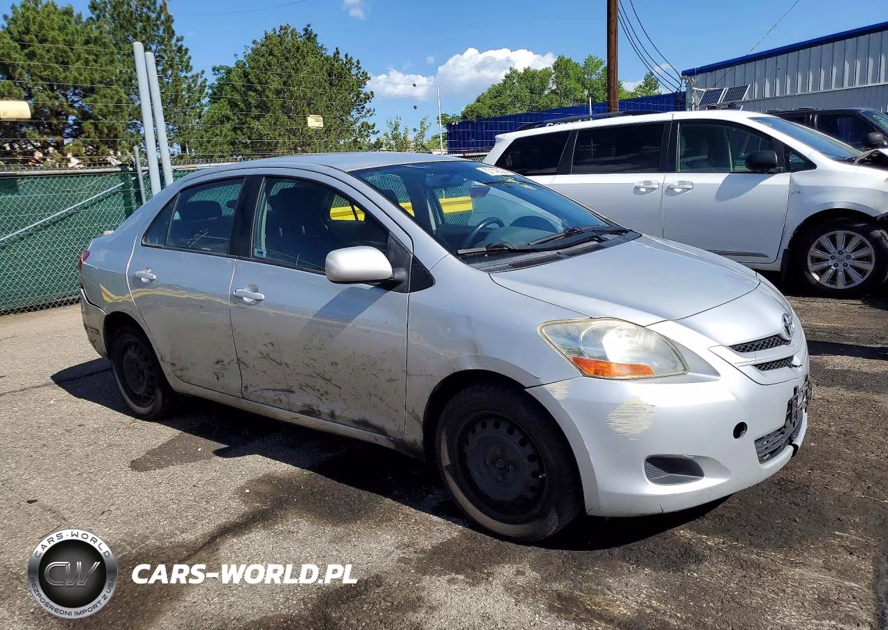 2008 Toyota Yaris Base VIN:JTDBT923081211345 - 4
