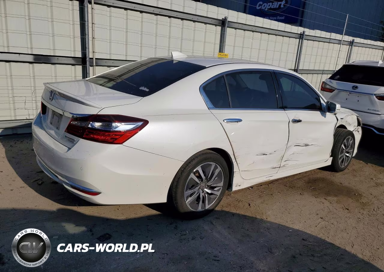 2017 Honda Accord Touring Hybrid VIN:JHMCR6F71HC006019 - 3