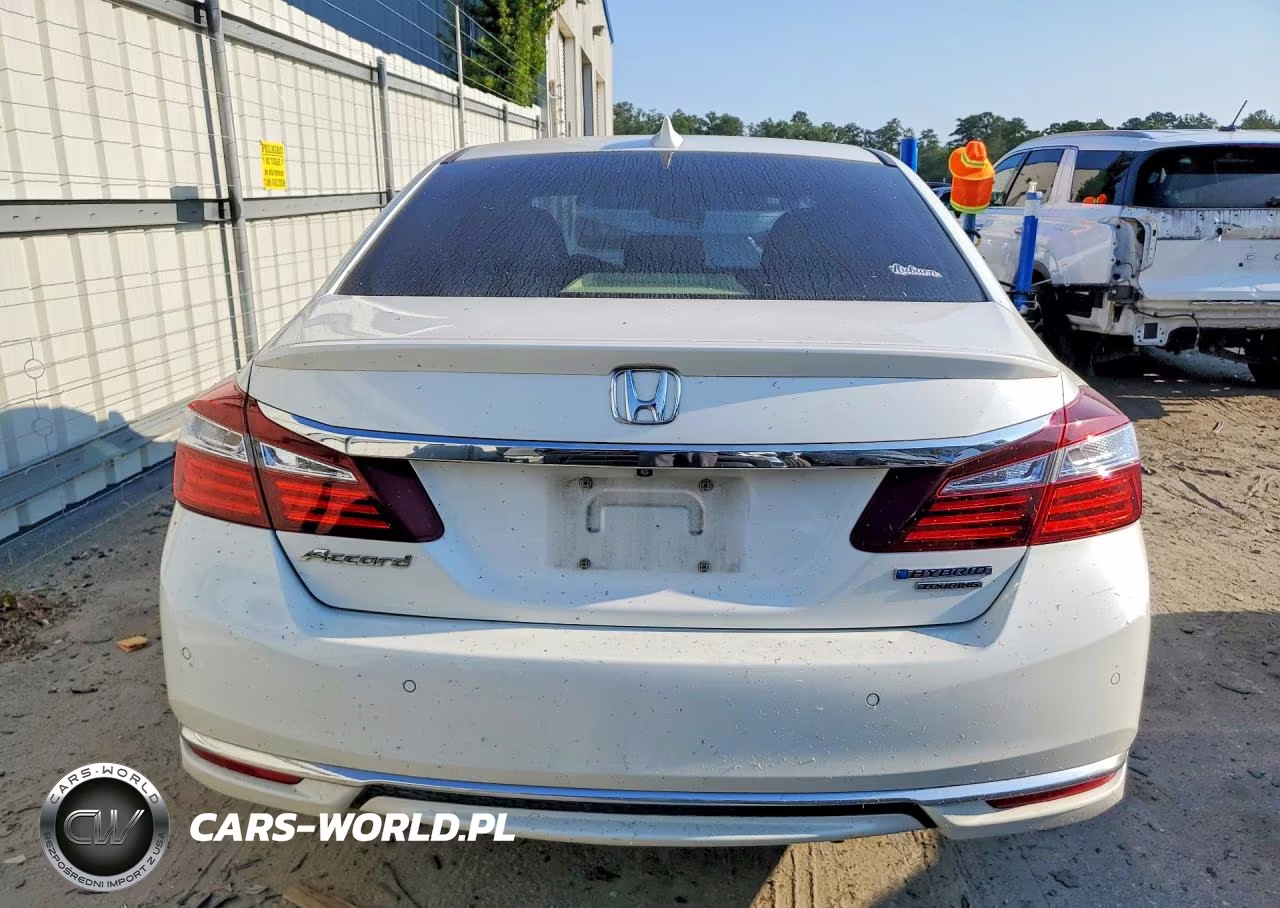 2017 Honda Accord Touring Hybrid VIN:JHMCR6F71HC006019 - 6