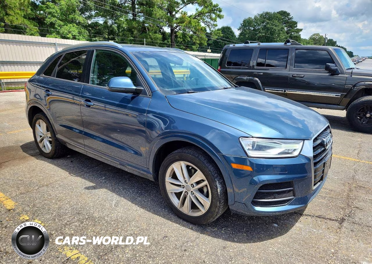 2017 Audi Q3 Premium VIN:WA1BCCFS8HR008830 - 4