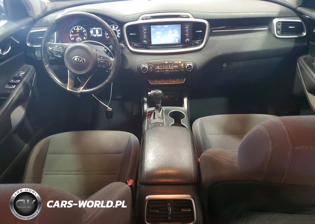 2017 Kia Sorento VIN:5XYPG4A36HG296979 - 8