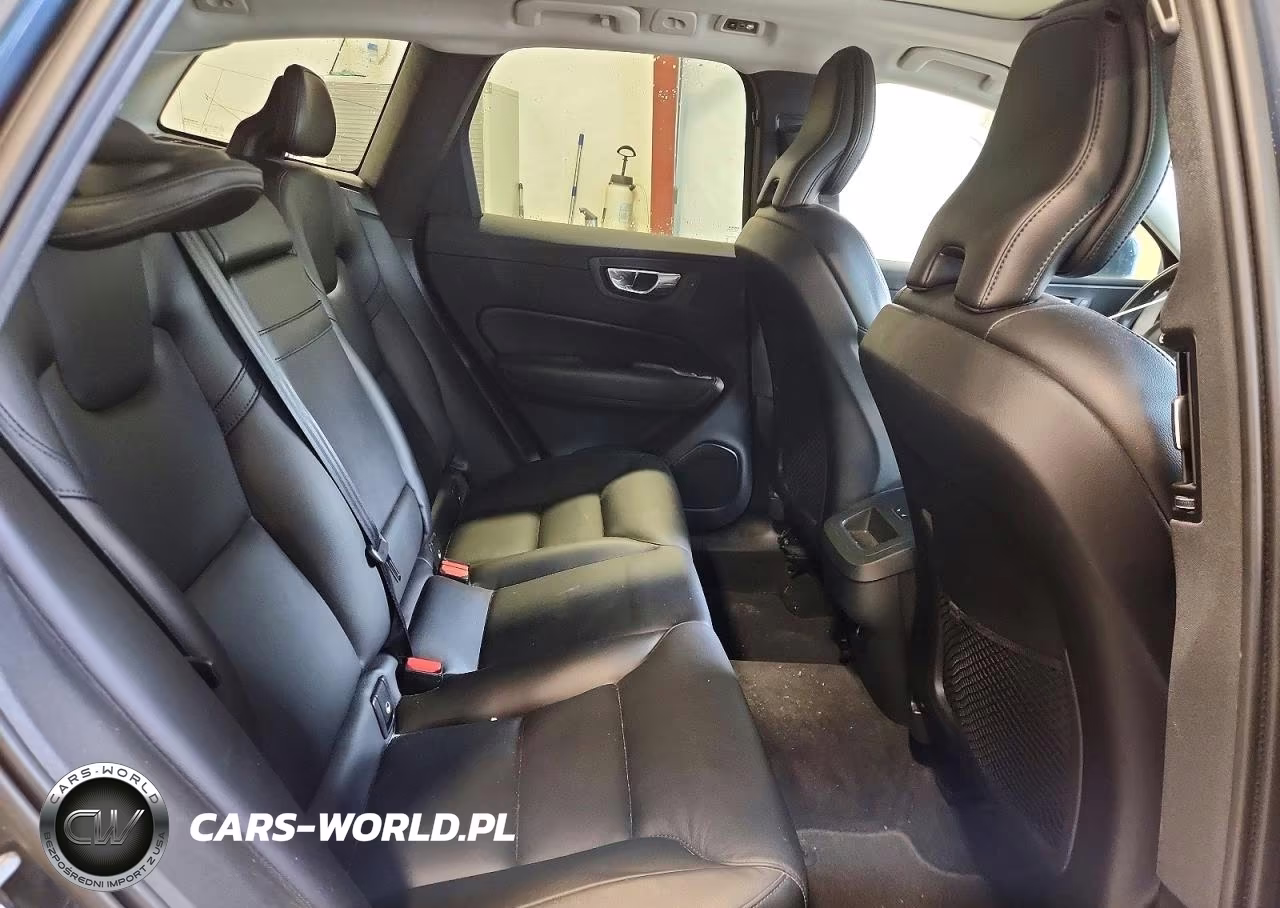 2019 Volvo Xc60 T5 VIN:LYV102RK8KB288392 - 11