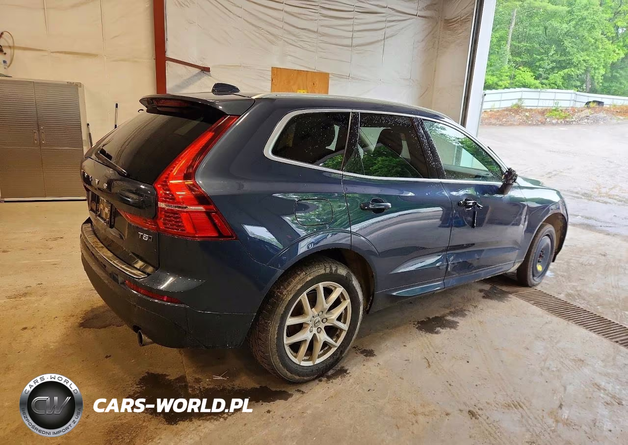 2019 Volvo Xc60 T5 VIN:LYV102RK8KB288392 - 3
