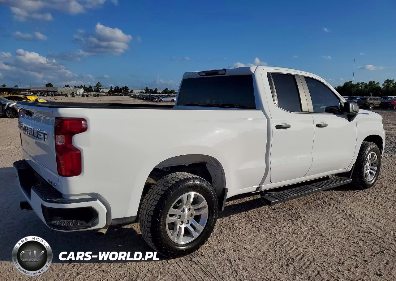 2019 Chevrolet Silverado C1500 VIN:1GCRWAEH1KZ336314 - 3