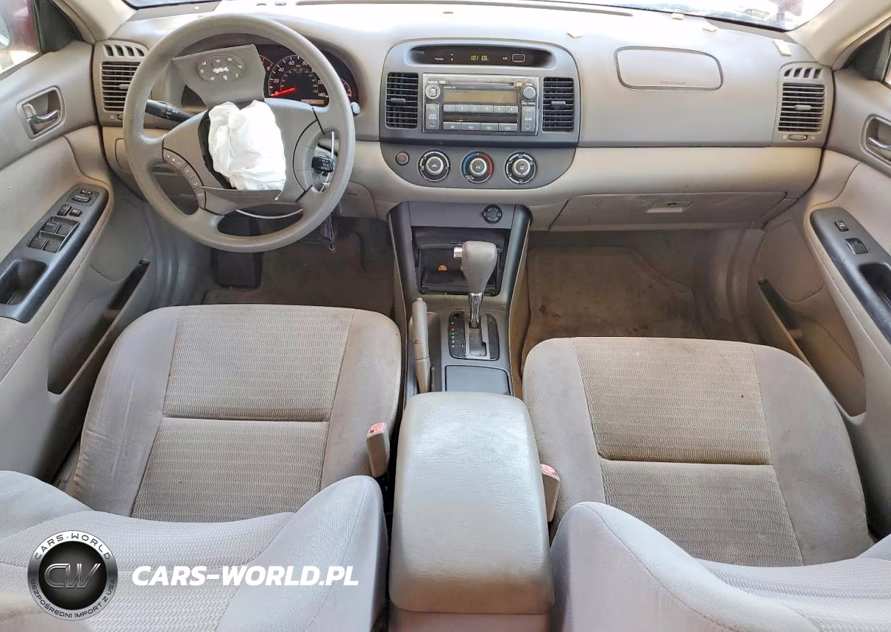 2005 Toyota Camry Le VIN:4T1BE32K85U062980 - 8