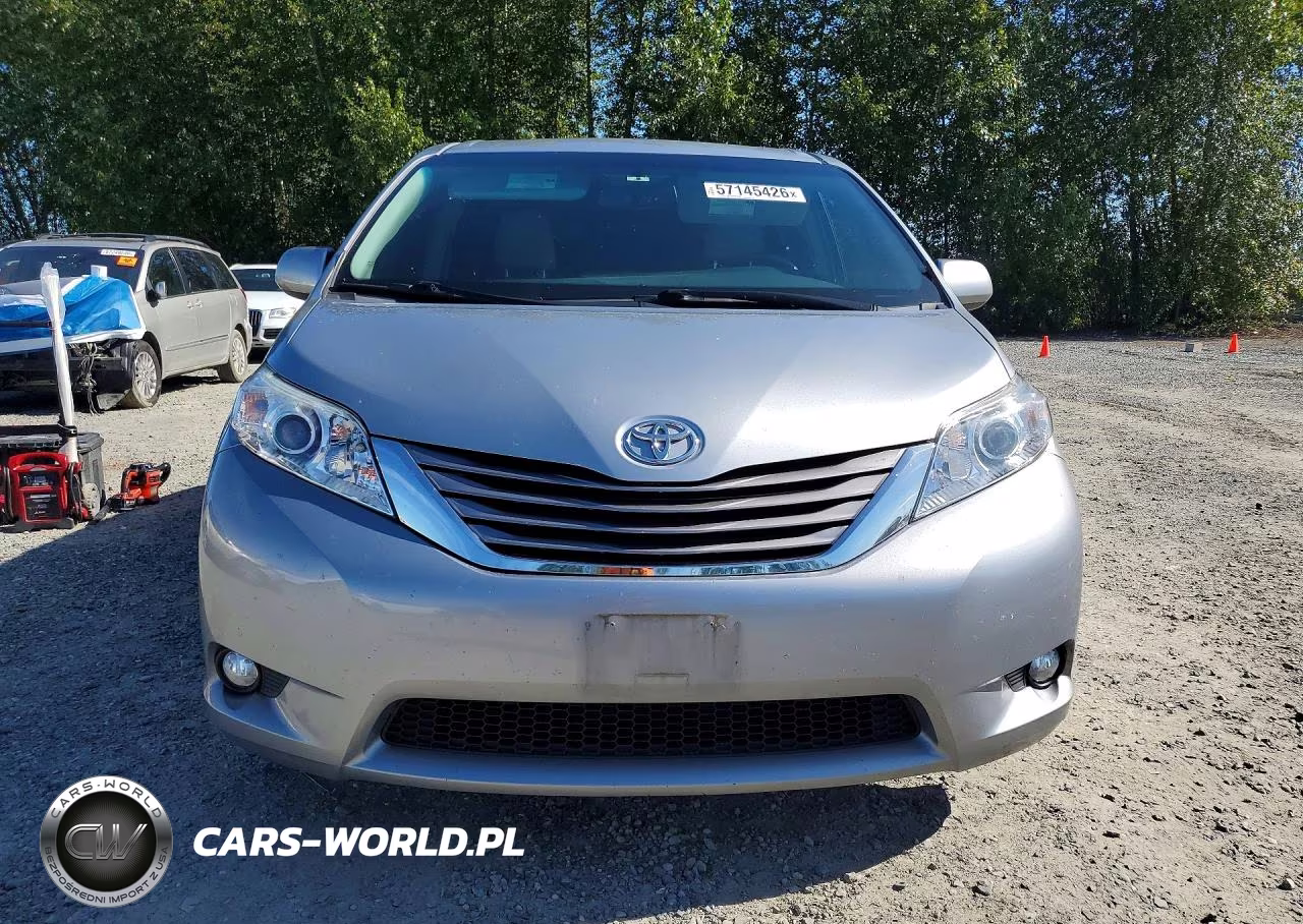 2017 Toyota Sienna Xle 7-Passenger VIN:5TDDZ3DC5HS185216 - 5