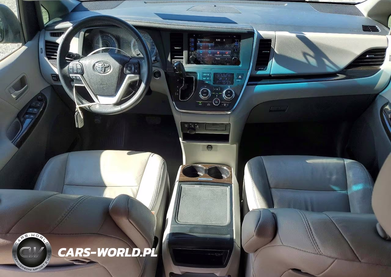 2017 Toyota Sienna Xle 7-Passenger VIN:5TDDZ3DC5HS185216 - 8
