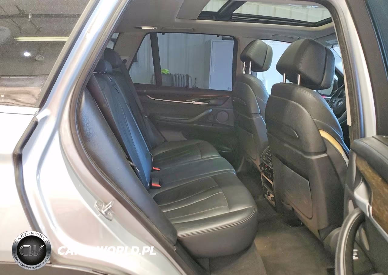 2015 BMW X5 xDrive50I VIN:5UXKR6C55F0J78857 - 11
