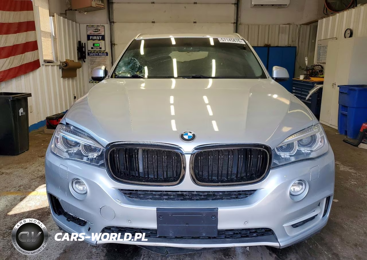 2015 BMW X5 xDrive50I VIN:5UXKR6C55F0J78857 - 5