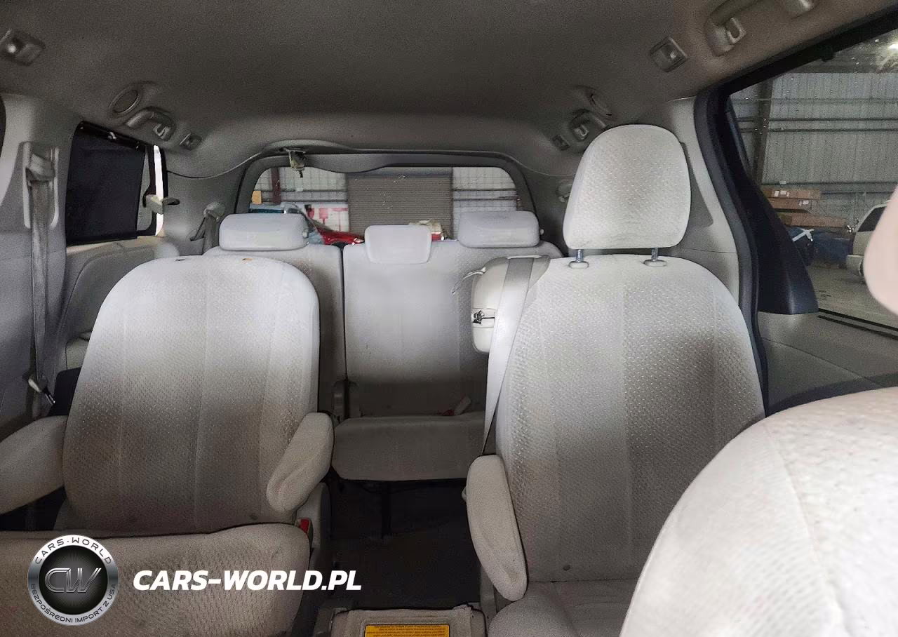2011 Toyota Sienna Le VIN:5TDKK3DC4BS123311 - 10