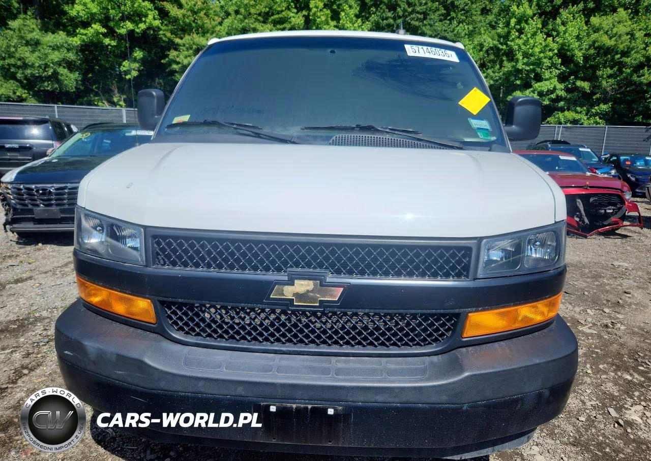 2021 Chevrolet Express 2500 Cargo Delivery Van VIN:1GCWGAFP3M1243866 - 5