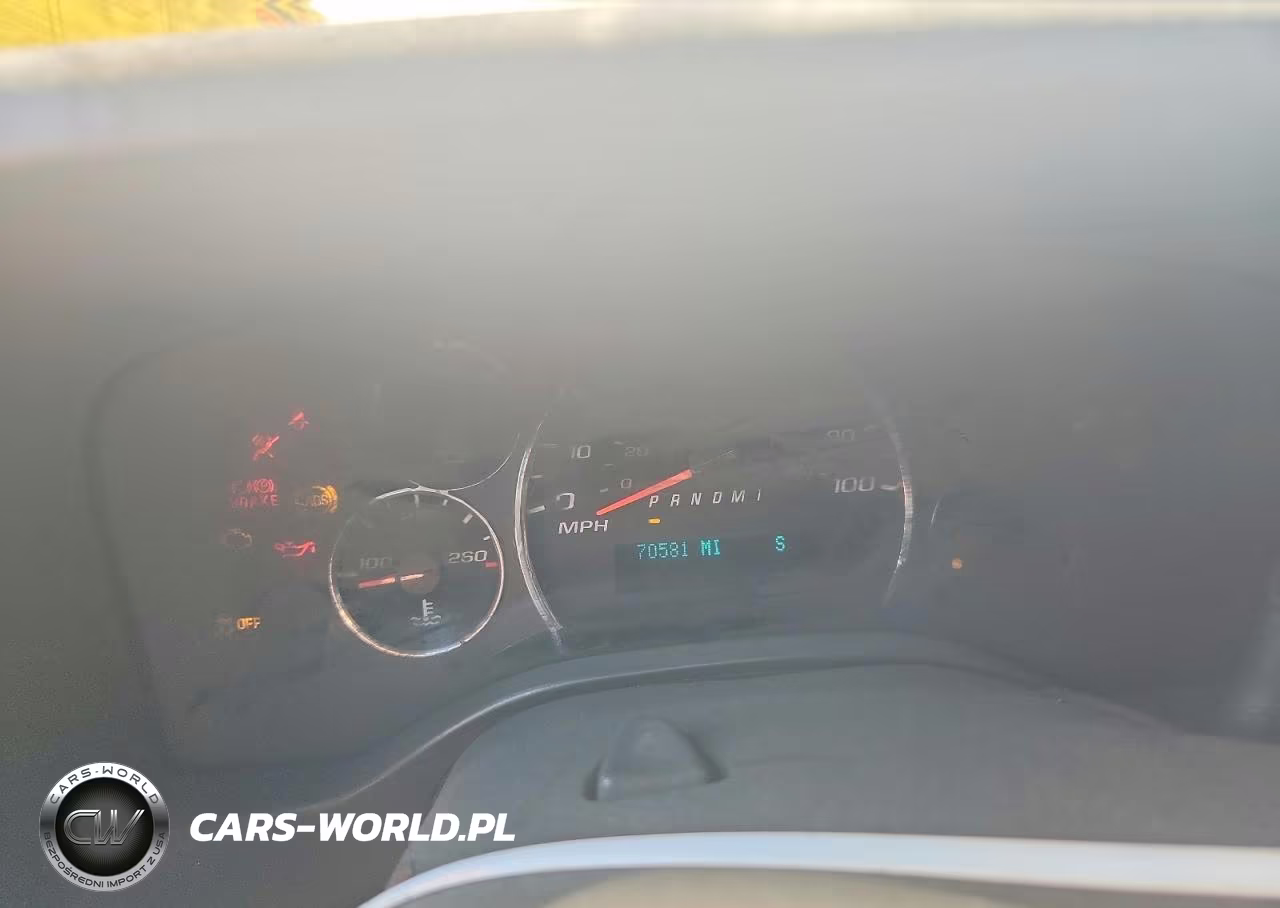 2021 Chevrolet Express 2500 Cargo Delivery Van VIN:1GCWGAFP3M1243866 - 9