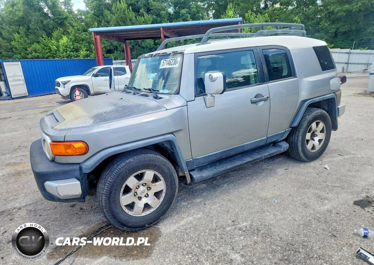 2010 Toyota Fj Cruiser Base – zdjęcie 1 z 13