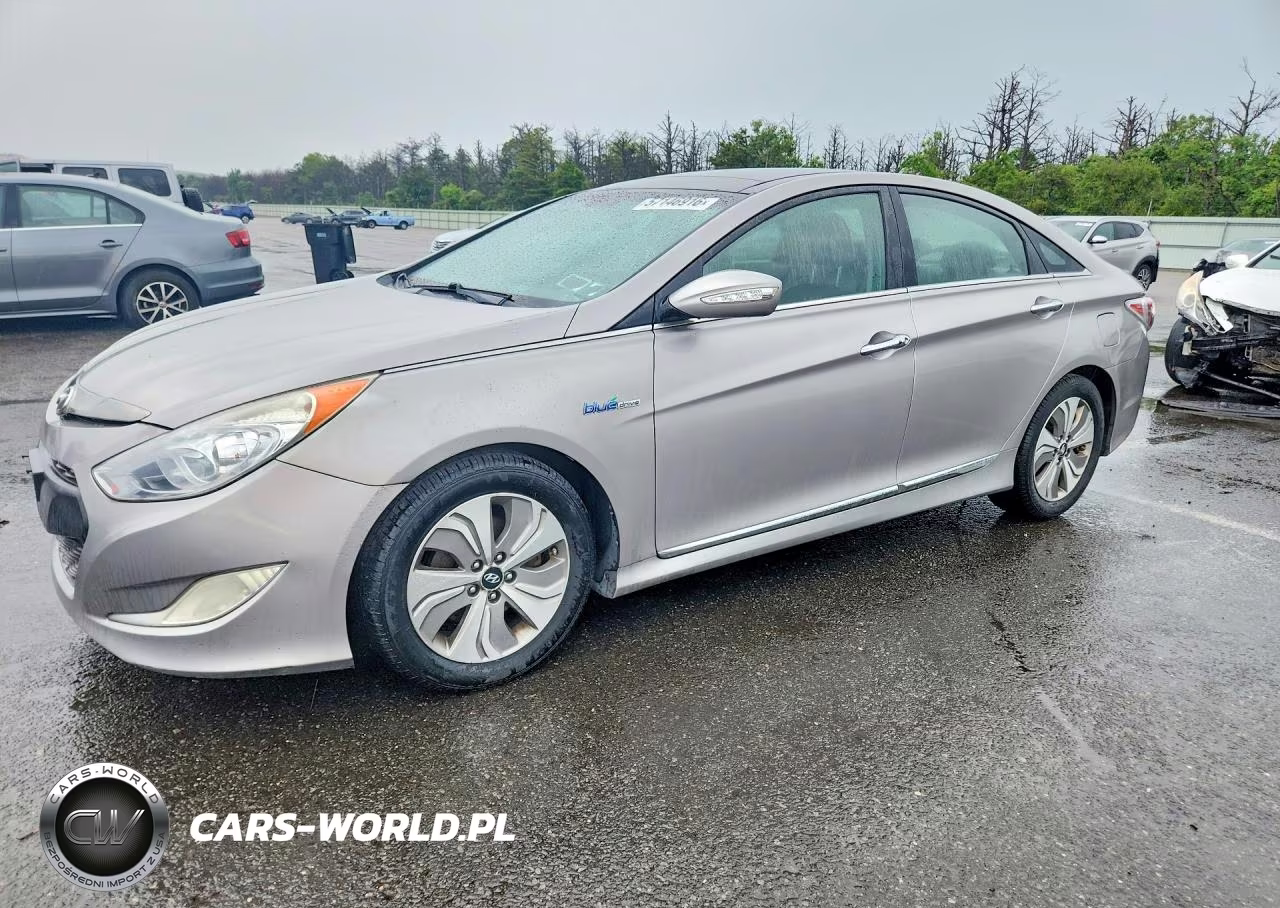 2013 Hyundai Sonata Hybrid – zdjęcie 1 z 12