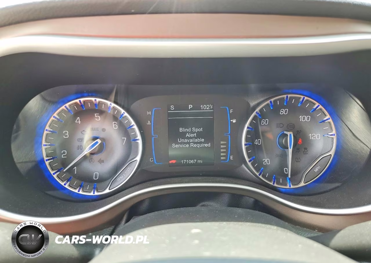 2017 Chrysler Pacifica Lx VIN:2C4RC1CG3HR723162 - 9