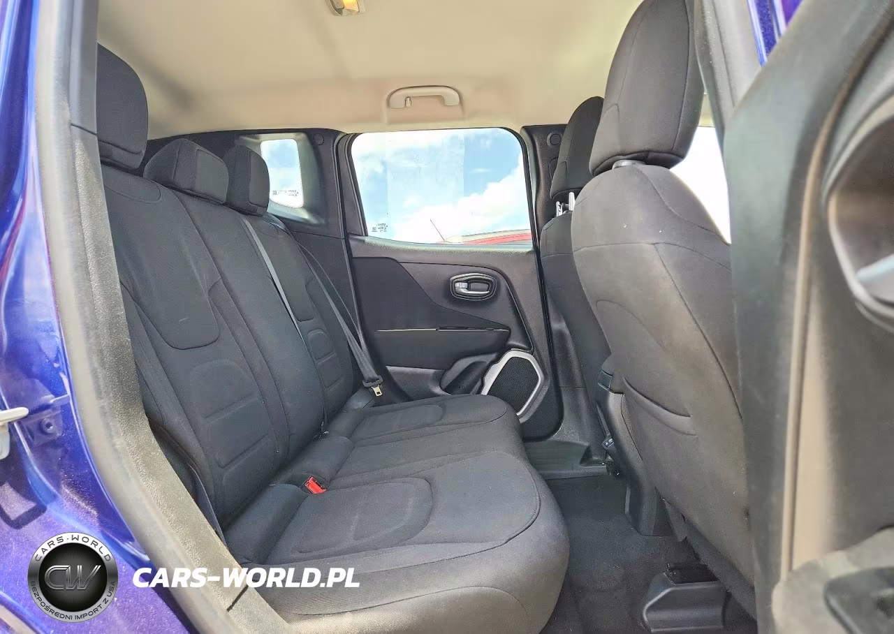 2018 Jeep Renegade Latitude VIN:ZACCJABB5JPH85349 - 11