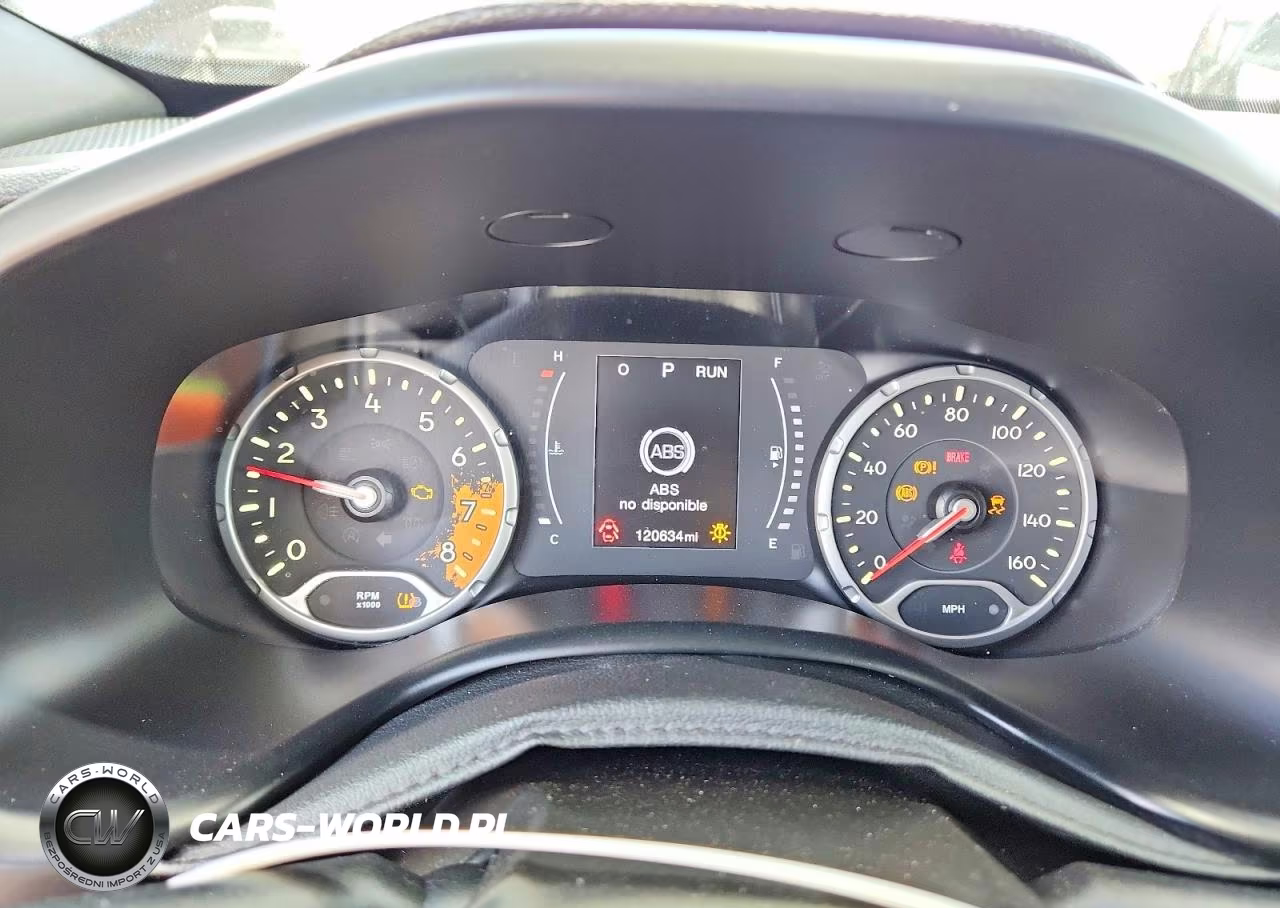 2018 Jeep Renegade Latitude VIN:ZACCJABB5JPH85349 - 9