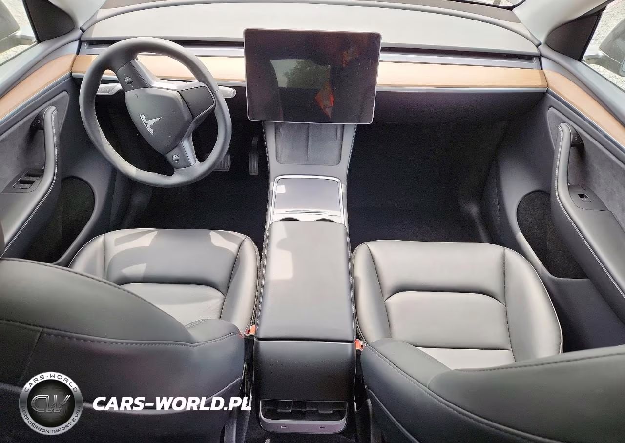 2024 Tesla Model Y VIN:7SAYGDEE5RA289143 - 8