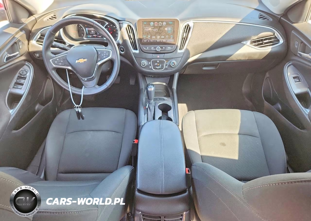 2017 Chevrolet Malibu Lt VIN:1G1ZE5ST8HF135791 - 8