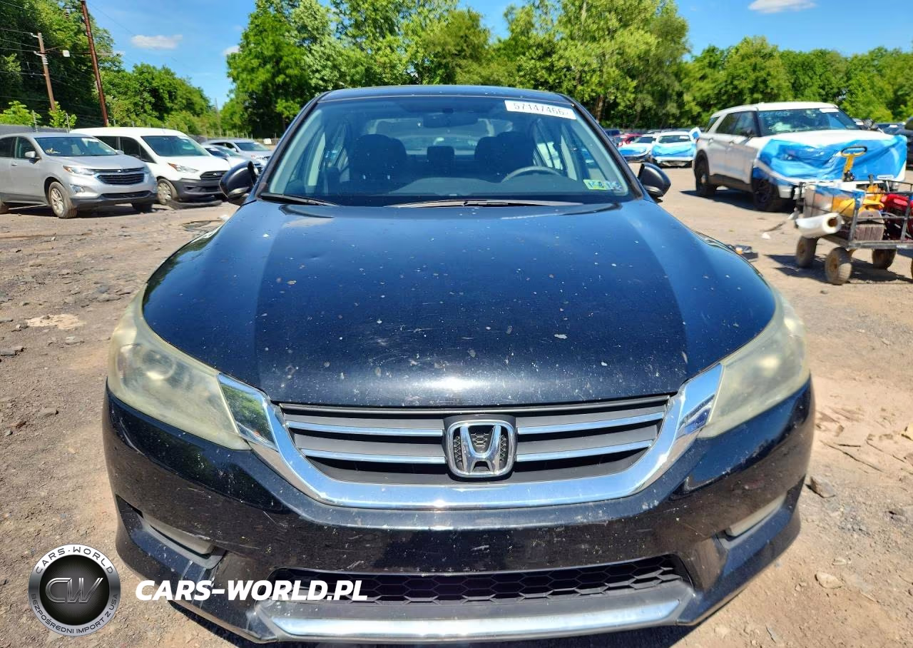 2015 Honda Accord Sport VIN:1HGCR2F50FA002658 - 5