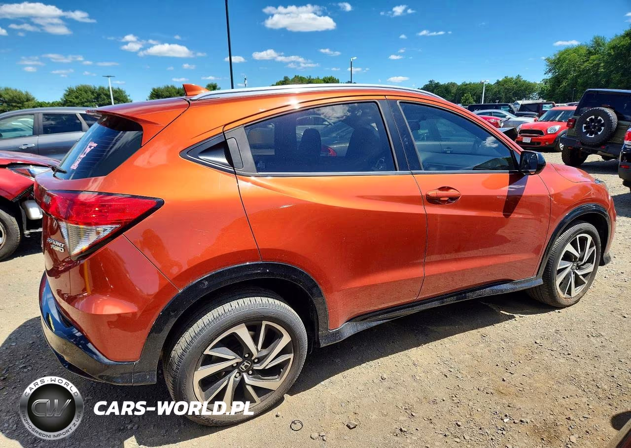 2019 Honda Hr-V Sport VIN:3CZRU6H19KG701978 - 3