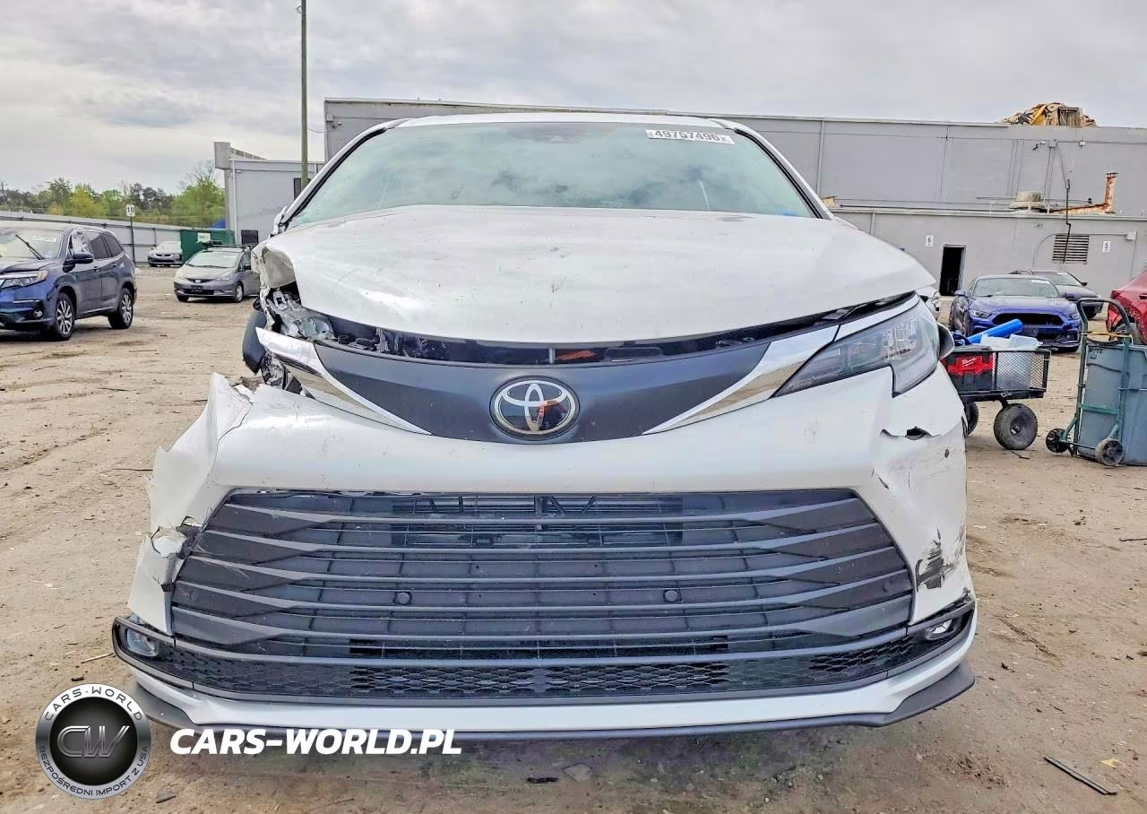 2026 Toyota Sienna Xle 7-Passenger VIN:5TDYSKFC2TS251775 - 5