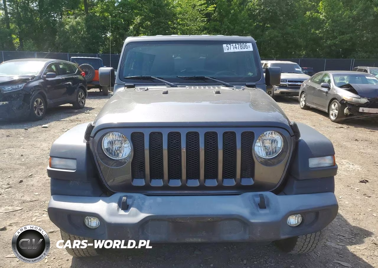 2018 Jeep Wrangler Unlimited Sport VIN:1C4HJXDG7JW124622 - 5
