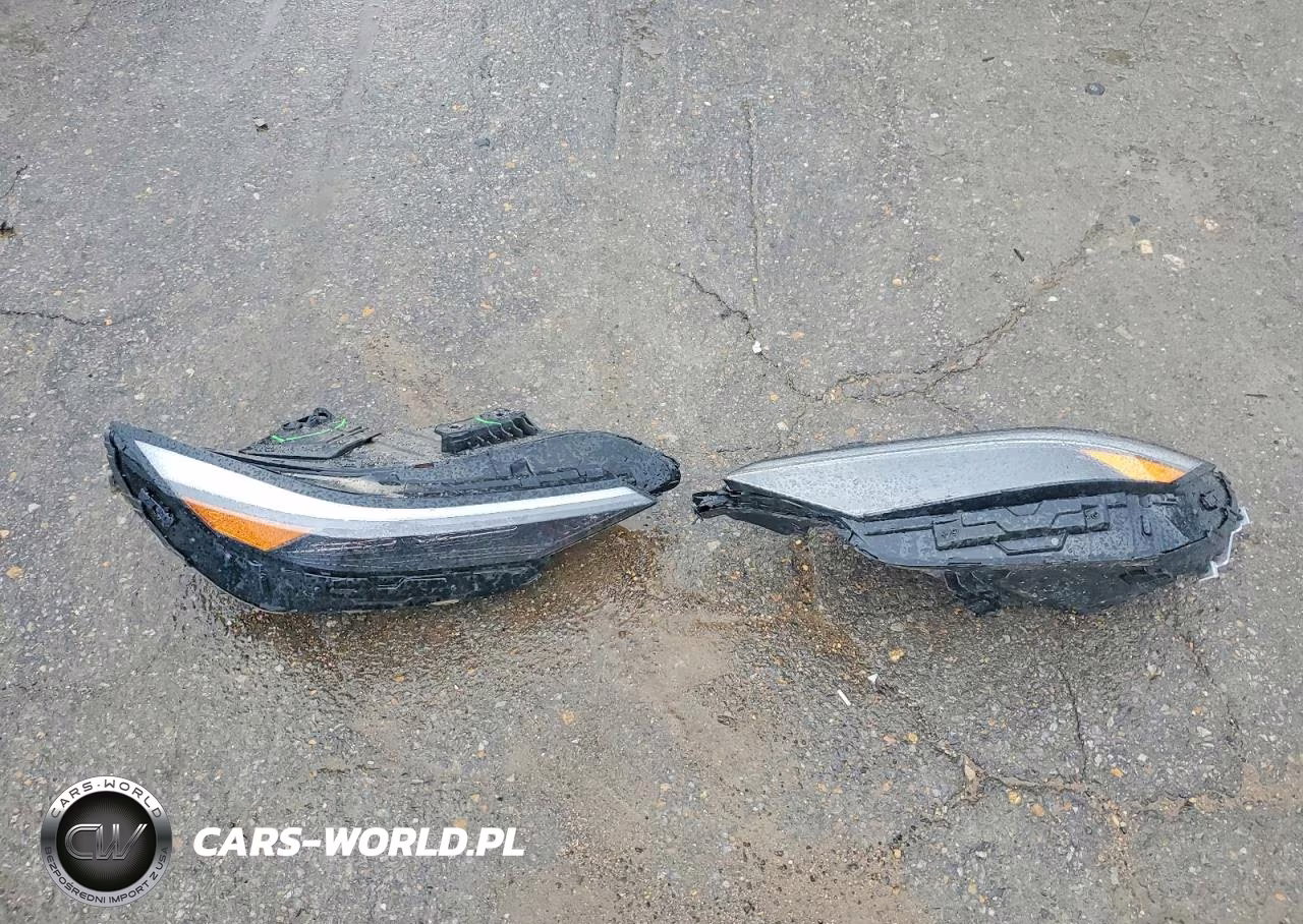 2025 Hyundai Elantra Sel Sport VIN:KMHLM4DG8SU960884 - 12