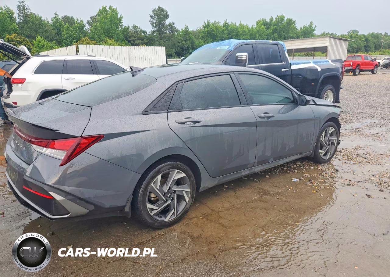 2025 Hyundai Elantra Sel Sport VIN:KMHLM4DG8SU960884 - 3