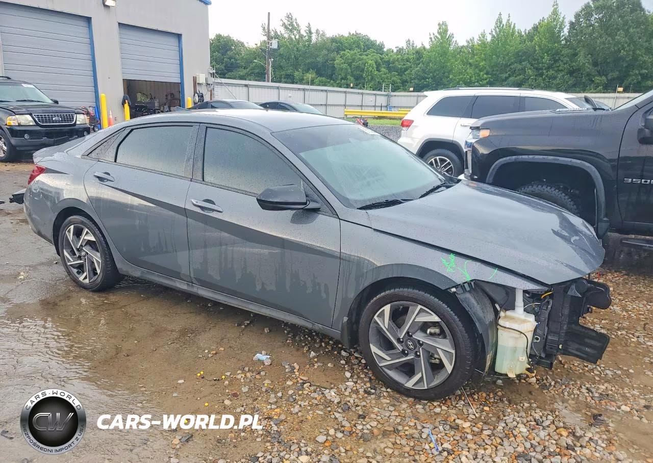 2025 Hyundai Elantra Sel Sport VIN:KMHLM4DG8SU960884 - 4