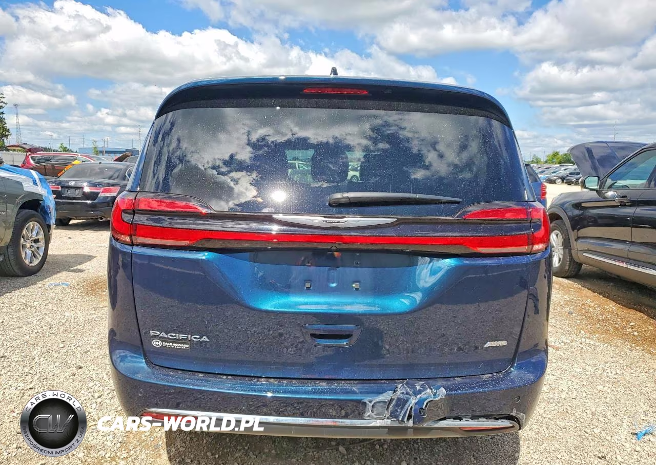 2023 Chrysler Pacifica Touring L VIN:2C4RC3BG9PR619111 - 6