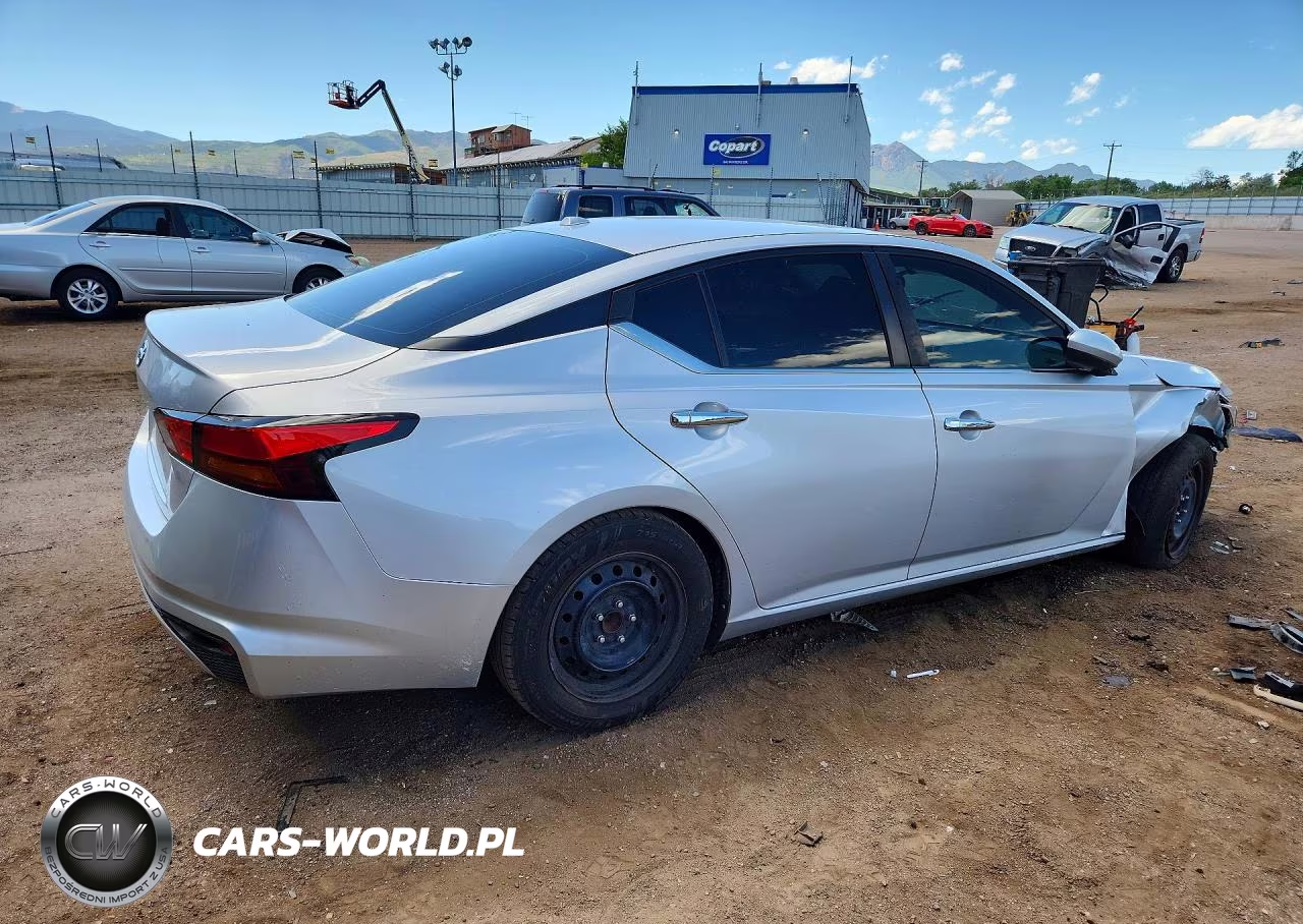 2019 Nissan Altima VIN:1N4BL4BV7KC209792 - 3