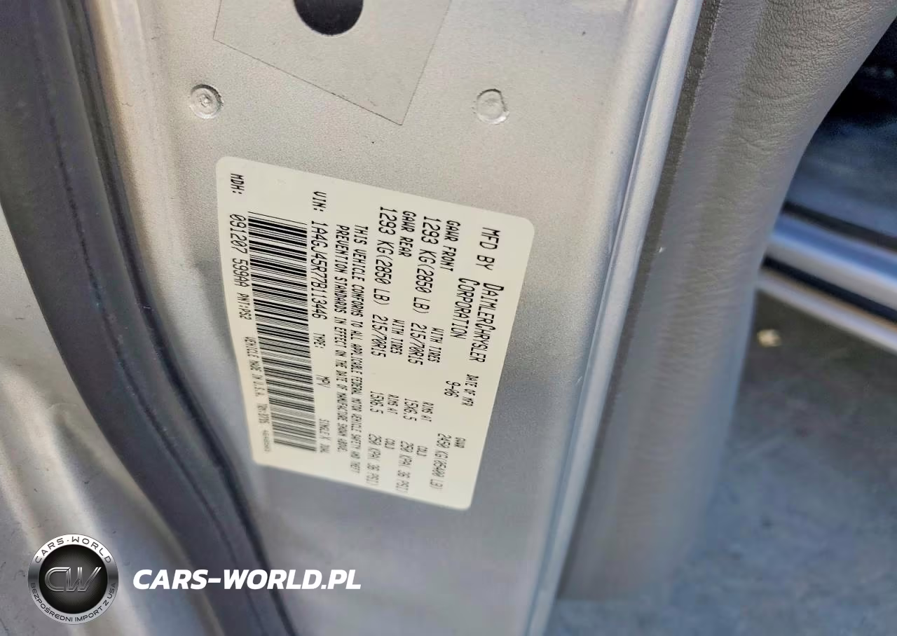 2007 Chrysler Town & Country Lx VIN:1A4GJ45R77B113446 - 13