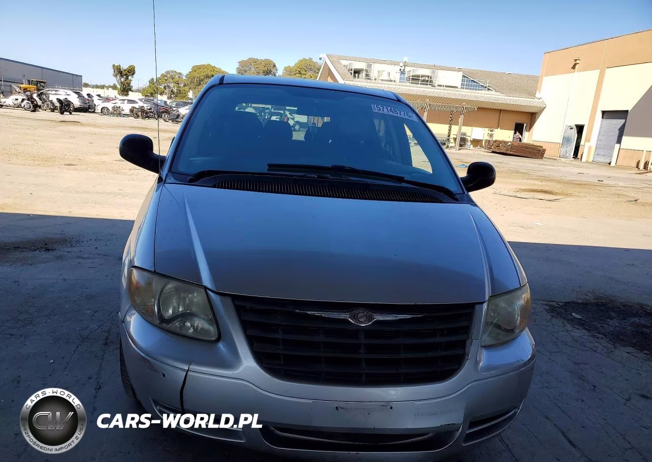 2007 Chrysler Town & Country Lx VIN:1A4GJ45R77B113446 - 5