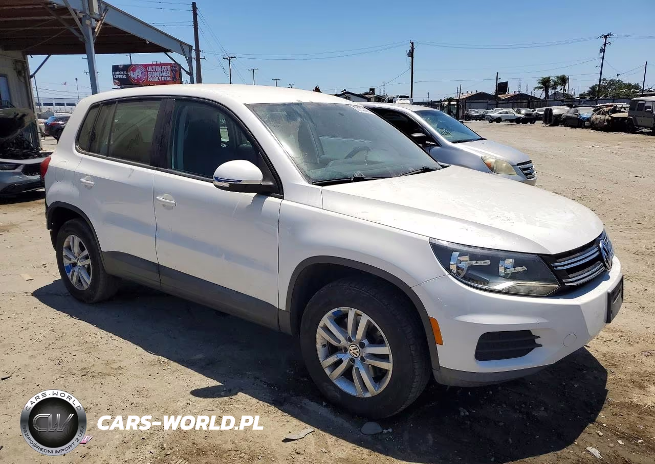 2013 Volkswagen Tiguan S VIN:WVGAV3AX3DW609732 - 4