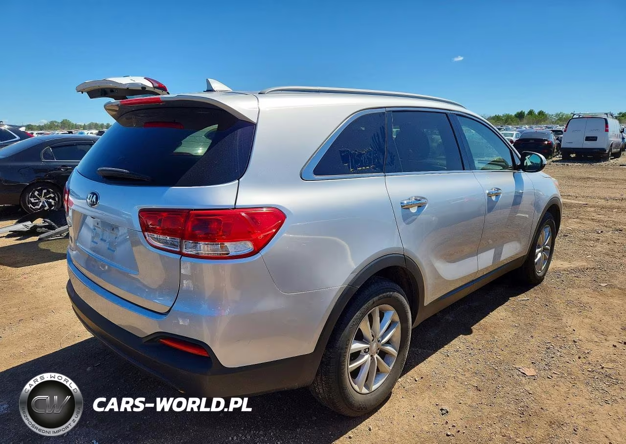 2016 Kia Sorento Lx VIN:5XYPG4A33GG028972 - 3