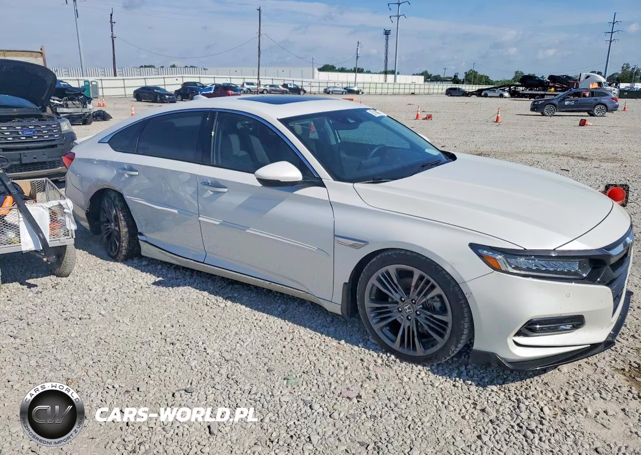 2019 Honda Accord Touring VIN:1HGCV2F91KA017579 - 4